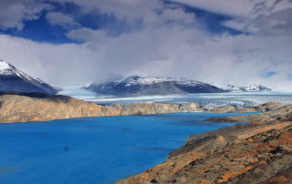 Mountain-and-lake nearby Estancia Cristina, Patagonia, Argentina