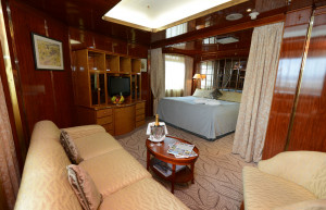 A comfortable suite aboard the Island Sky