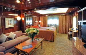 A comfortable suite aboard the Island Sky