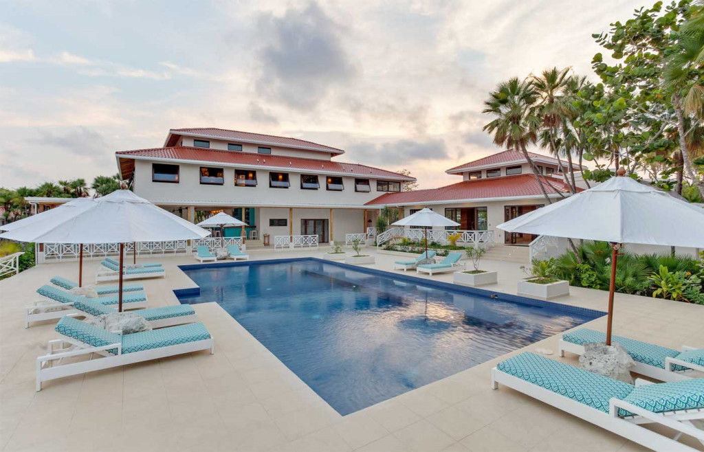 Pool at the Naia Resort & Spa, Placencia, Belize