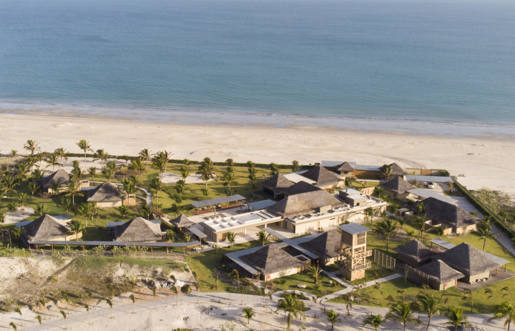 A drone photograph of the luxury hotel Casana in Prea, Brazil
