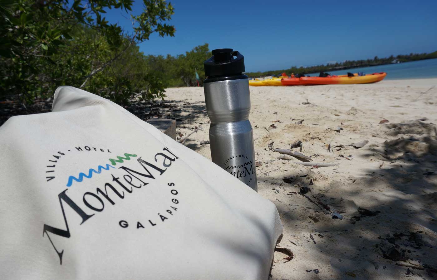 The complimentary beach bags at Montemar Eco-luxury Villas - Luxury trips to the Galapagos