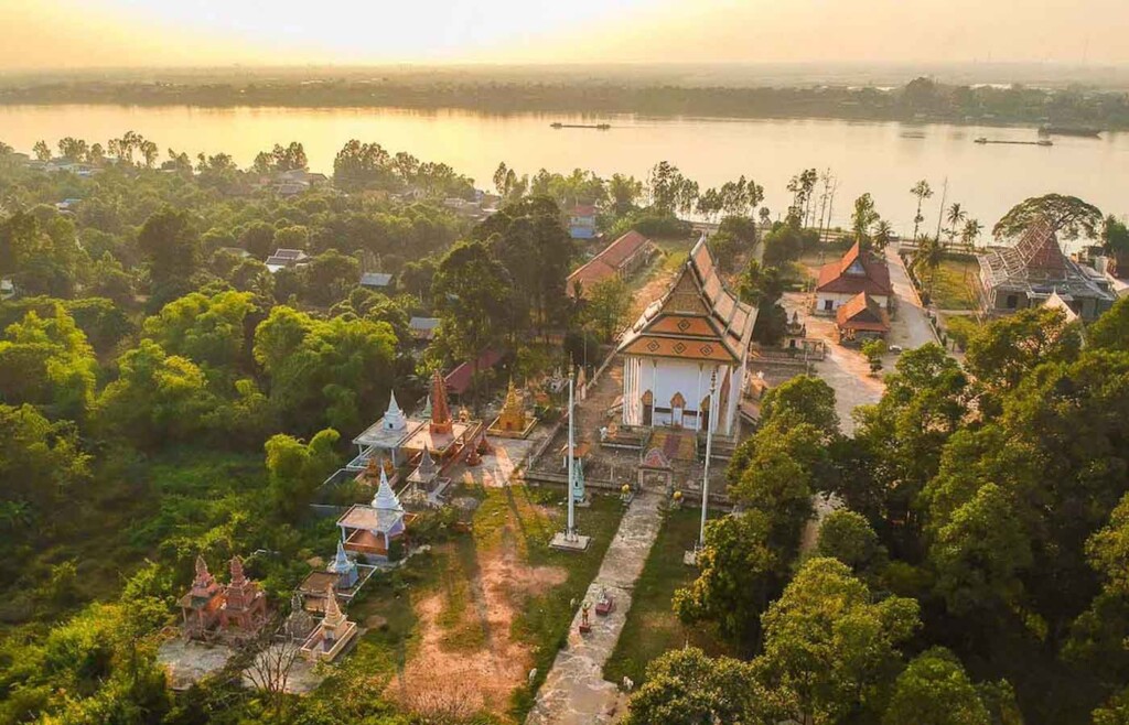 Luxury holidays to Phnom Penh and the Mekong Delta