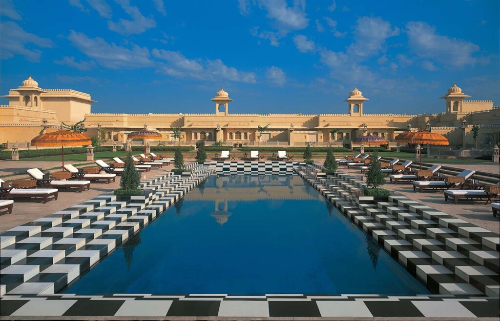 Swimming pool area, The Oberoi Udaivilas, Rajasthan, India