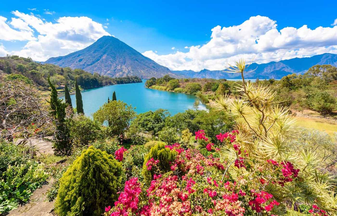 Guatemala lake Atitlan